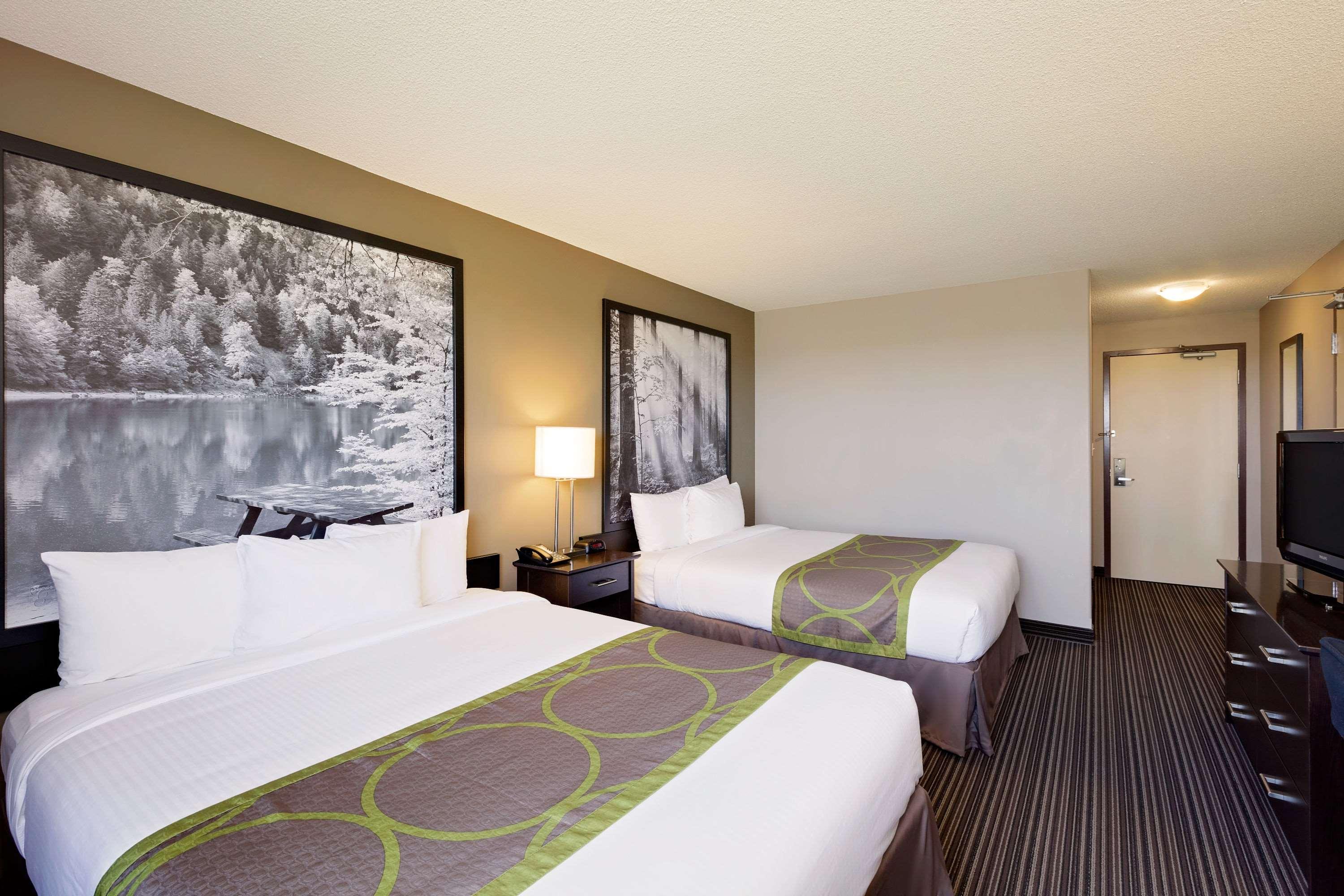 Hotel Super 8 By Wyndham Kapuskasing Exterior foto