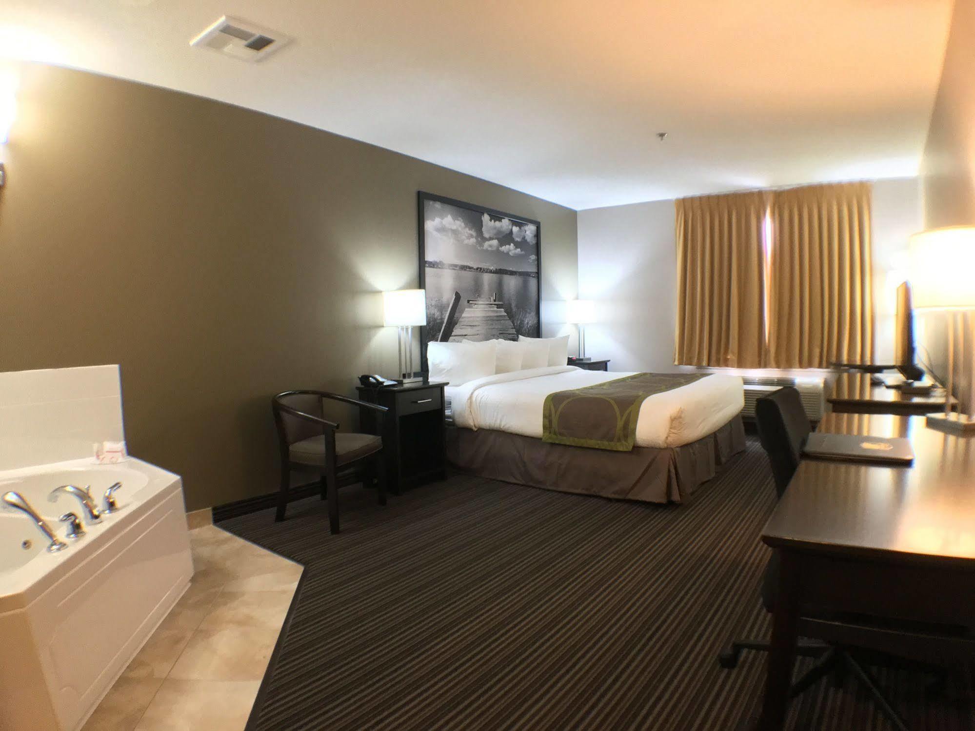 Hotel Super 8 By Wyndham Kapuskasing Exterior foto